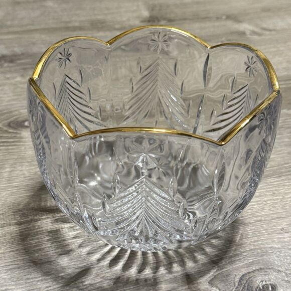 Vintage Crystal Glass Bowl with Gold Rim, Cut Pine Tree & Star Pattern - Picture 1 of 5